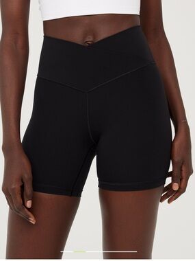Offline by Aerie High-Rise Real Me 5” Bike Shorts - XL